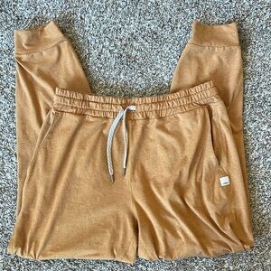 Vuori Performance Jogger